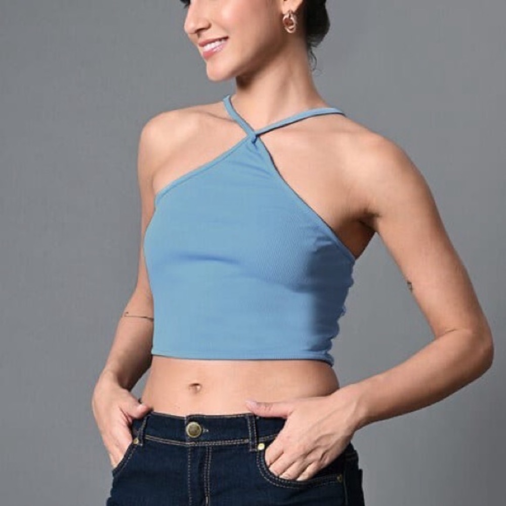 Forever 21 Light Blue Cross-Neck Crop Top 🩵